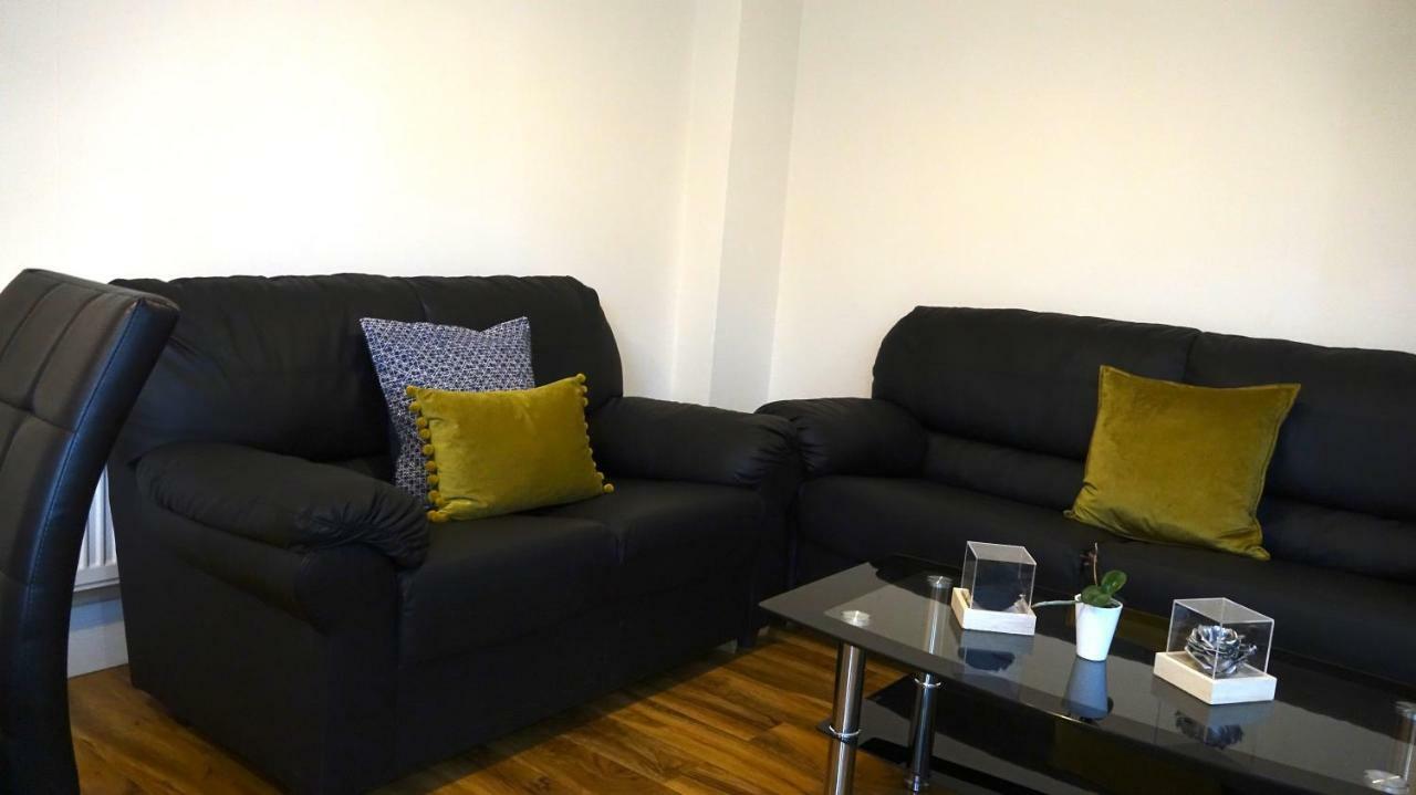 לונדון Heathrow Ensuite Rooms- Auto Check In מראה חיצוני תמונה